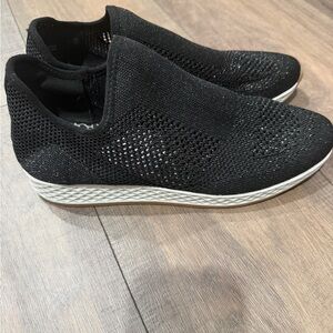 Urban Sport by J/Slides Black Slip-On Sneakers Size 11